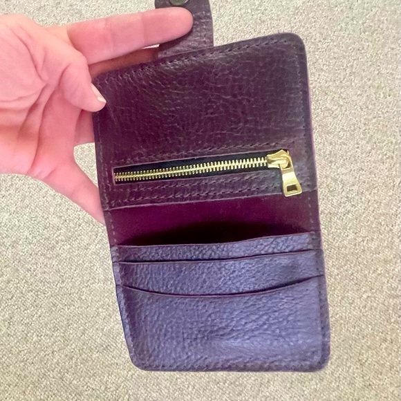 Portland Leather Premium Plum Small Bifold Wallet - Picture 4 of 7